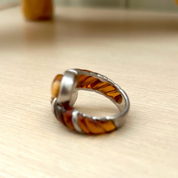 Alan K. Brown and Beige Murano Glass Sterling Silver 925 Ring - Picture 2 of 3